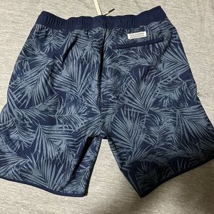 Fair Harbor Swim Shorts (M)
